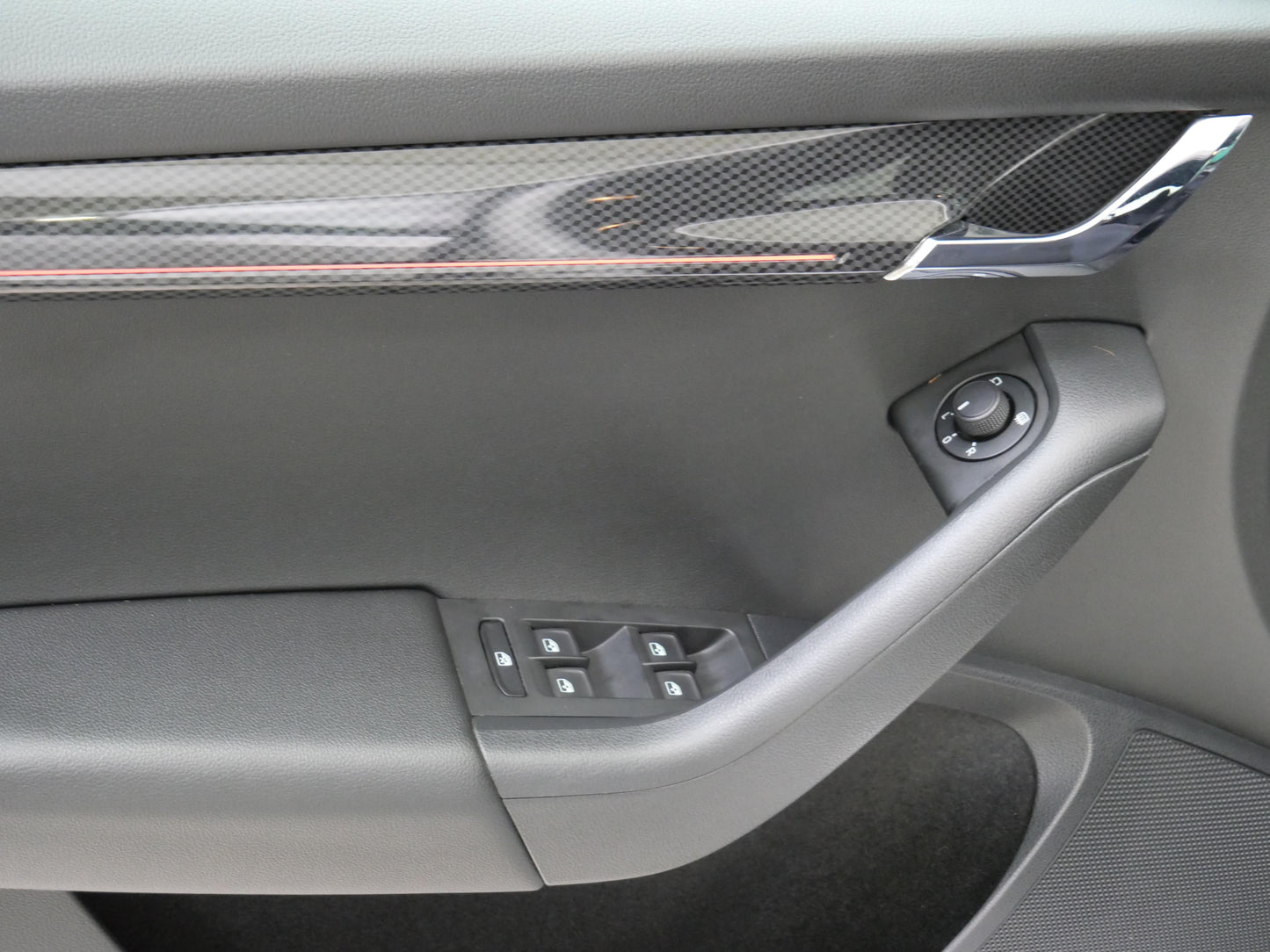 ŠKODA Octavia 2.0 TSI 180 kW RS