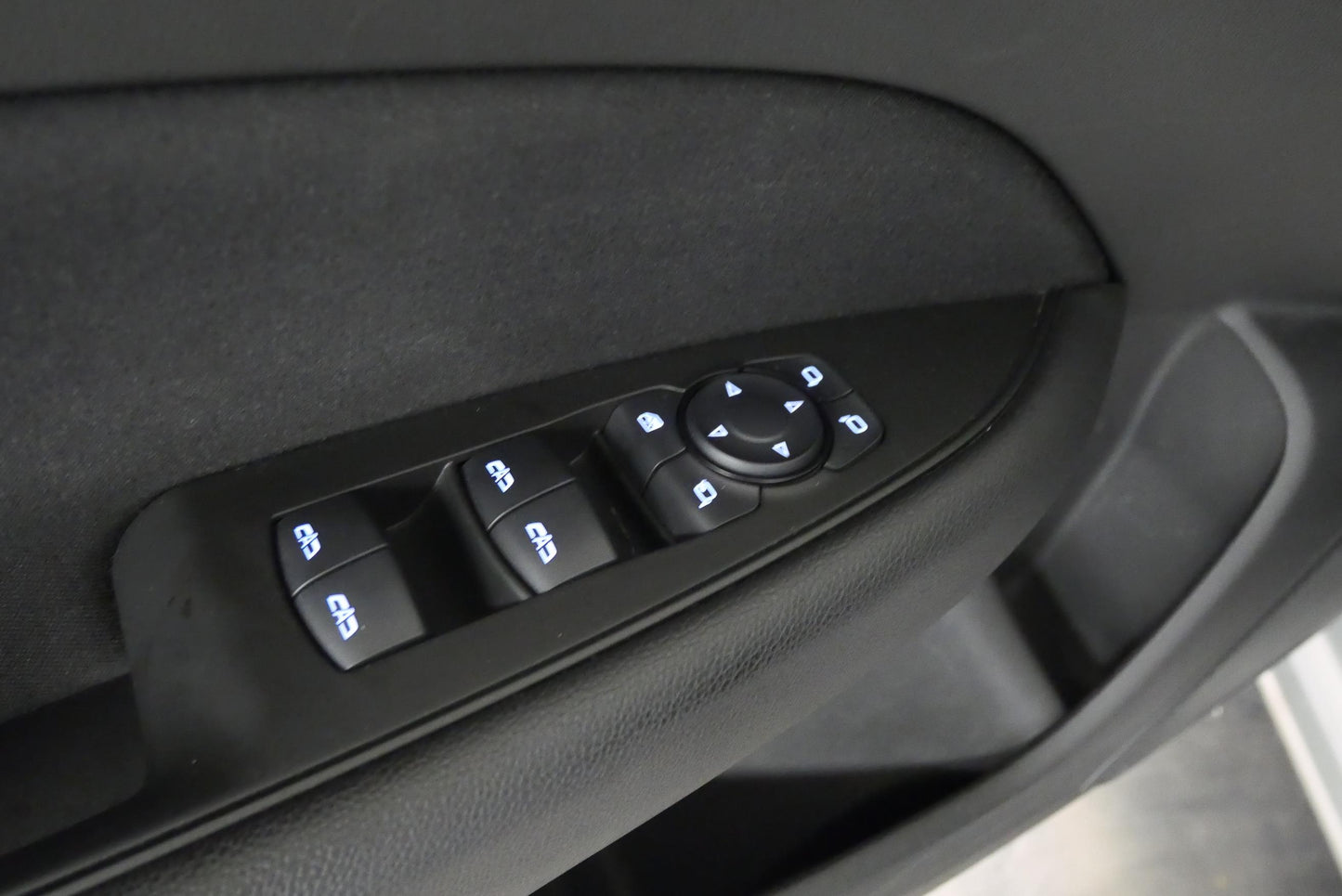 Opel Insignia 2.0 D 128 kW Business Edition