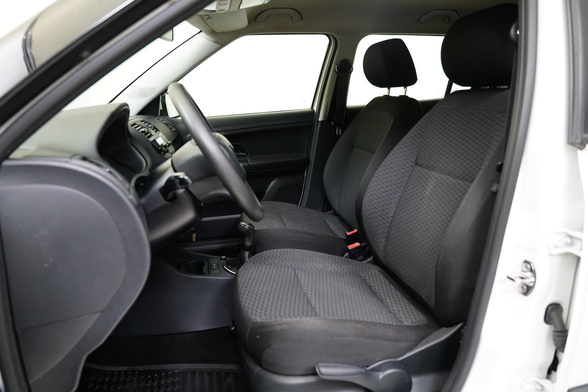 Škoda Fabia 1.2 TSI 63 kW Ambiente – foto 11