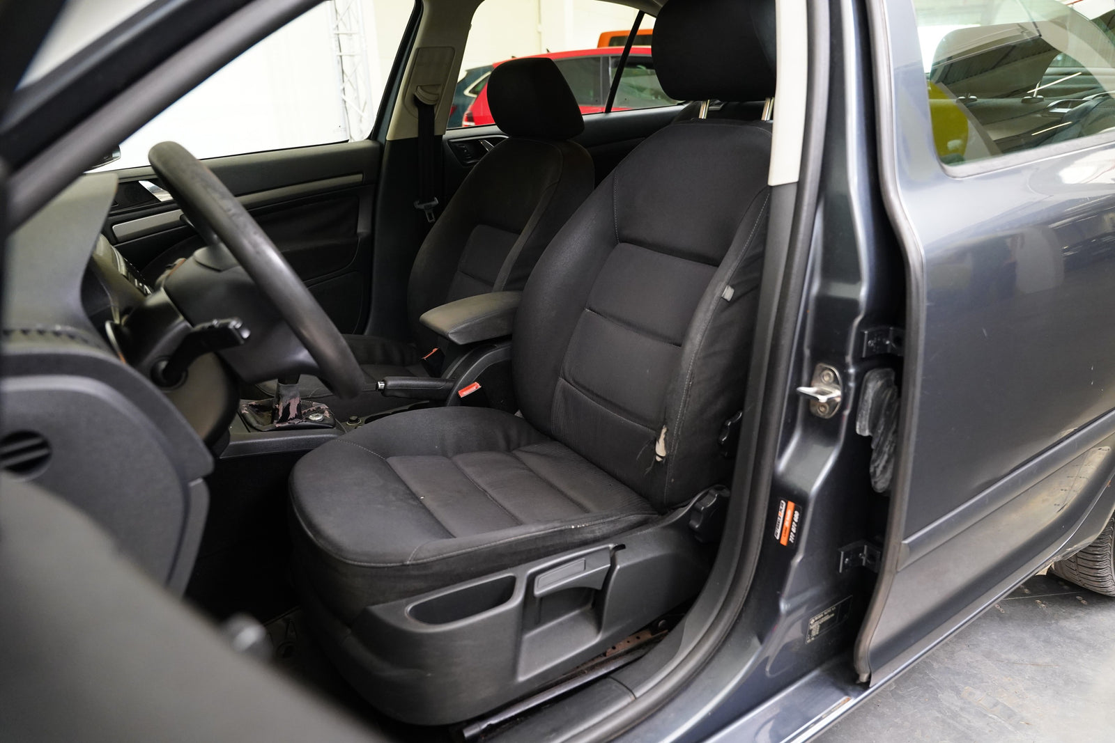 Škoda Octavia 1.9 TDI 77 kW Elegance – foto 11