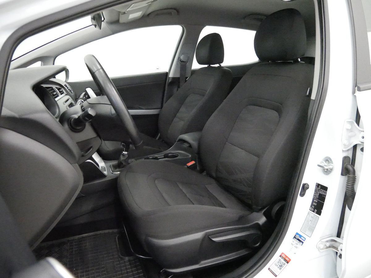 Kia Ceed 1.4 CVVT 74 kW