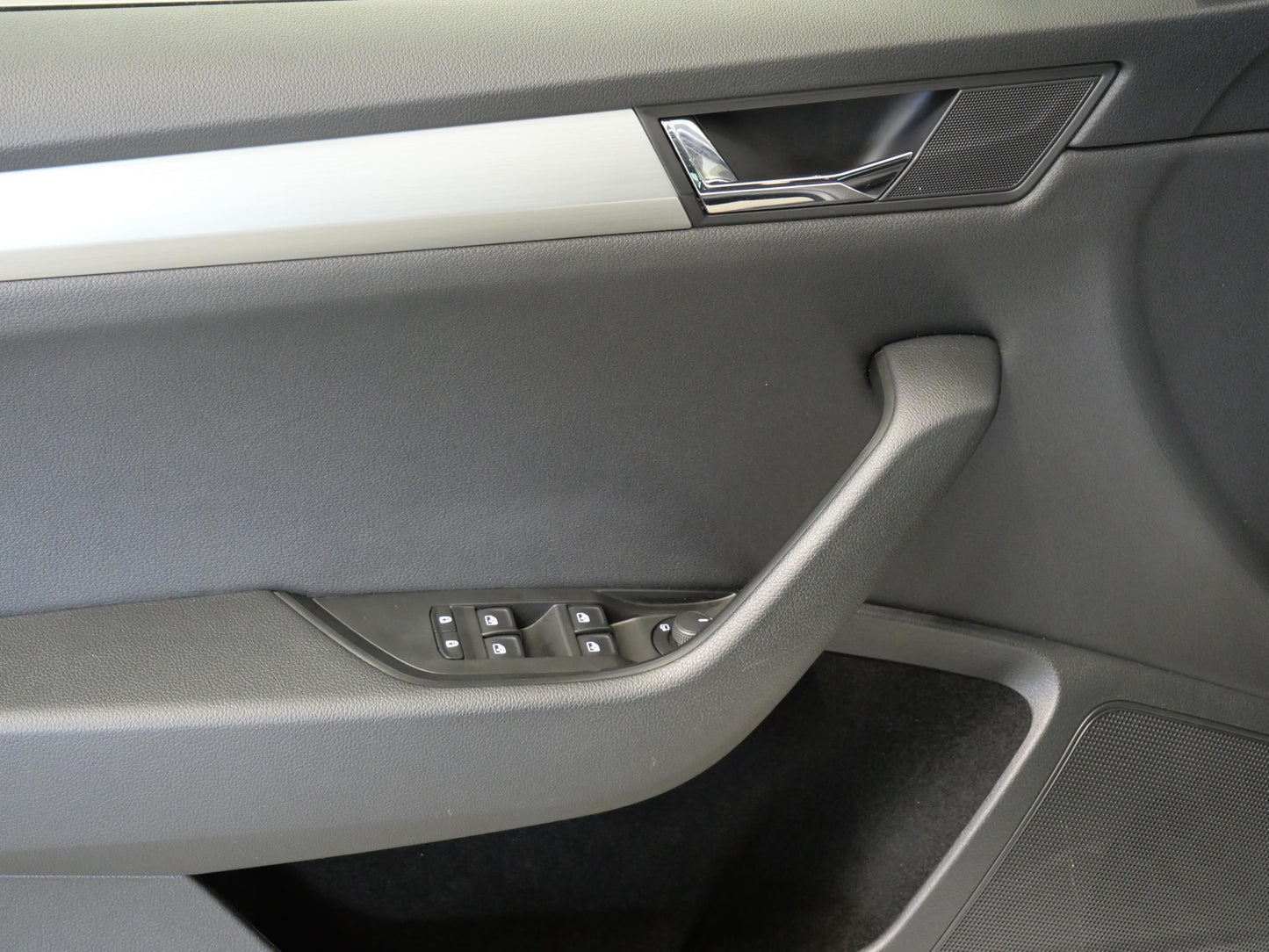 Škoda Superb 2.0 TDI 140 kW Ambition