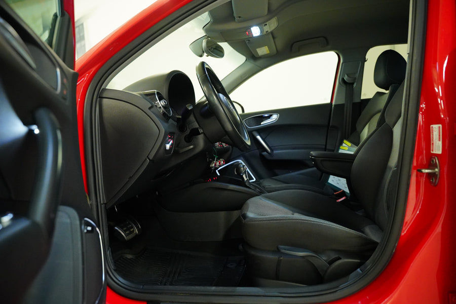 Audi A1 1.8 TFSI 141 kW S-tronic Sport – foto 11