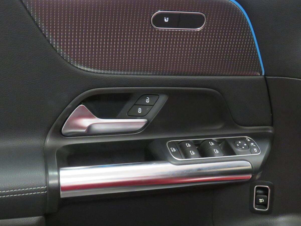 Mercedes-Benz B200 200d 110 kW