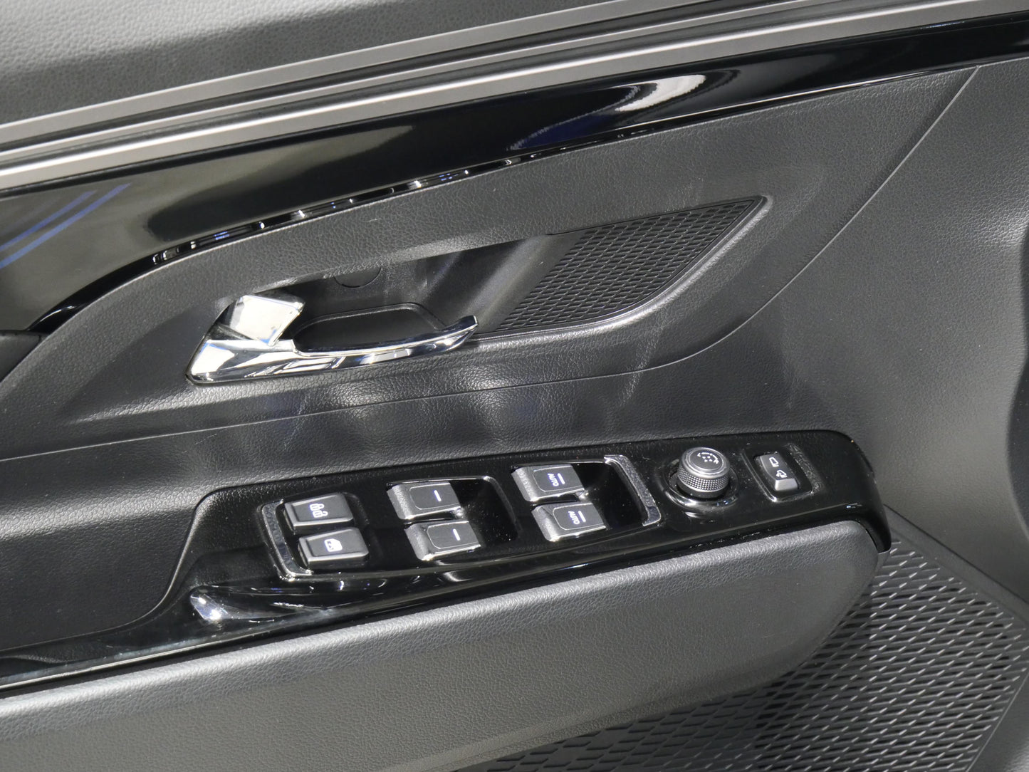 Ssang Yong Korando 1.5 Turbo e-XGI 120 kW Premium