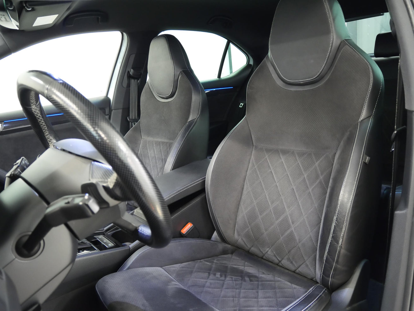 Škoda Superb 2.0 TDI 110 kW Sportline