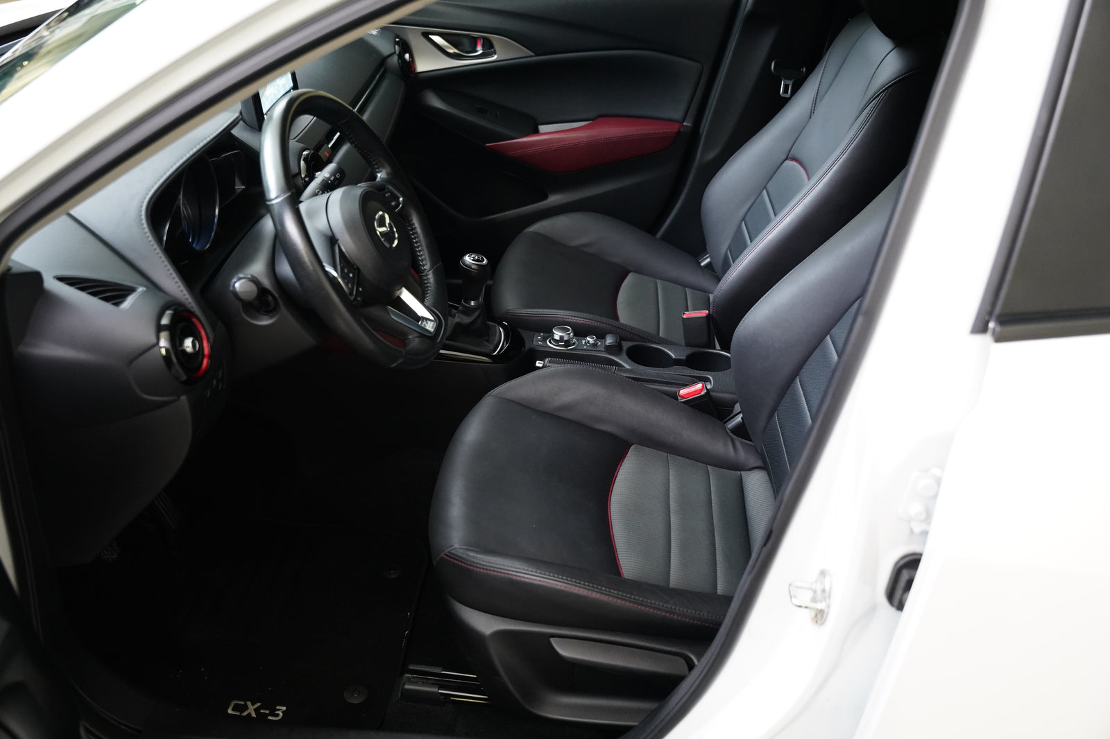 Mazda CX-3 2.0 i 110 kW 4x4 Sports-Line – foto 10