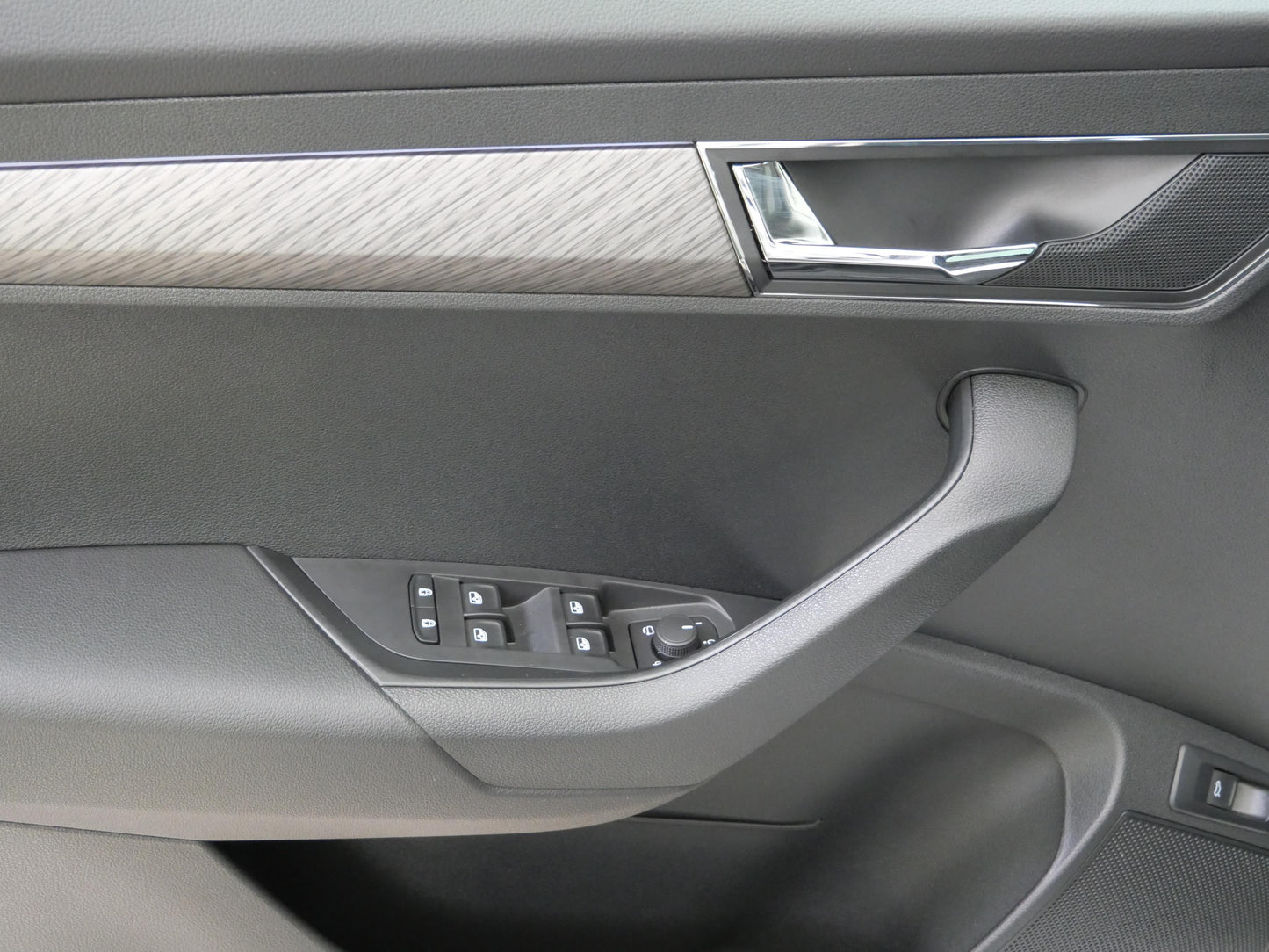 Škoda Karoq 1.5 TSI 110 kW Top Selection