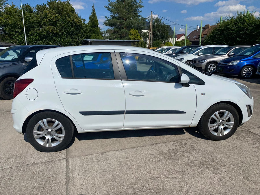 Opel Corsa 1.2i 63 kW – foto 11