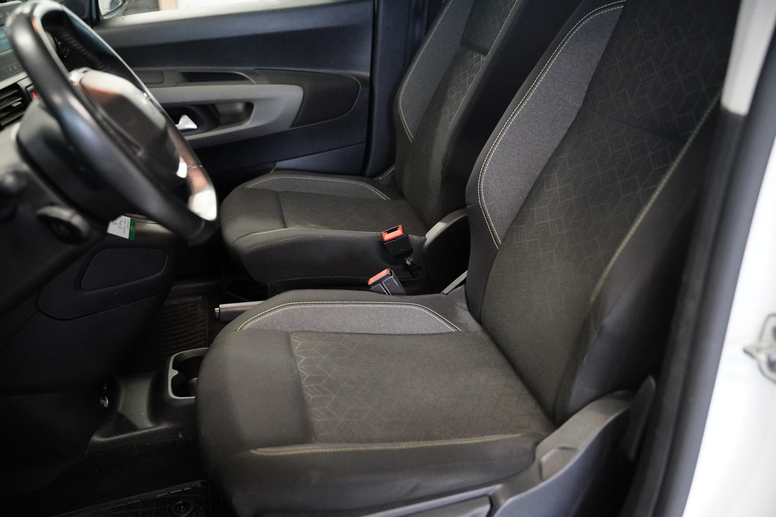 Peugeot Rifter 1.5 Blue-HDi 96 kW Active L1 – foto 11