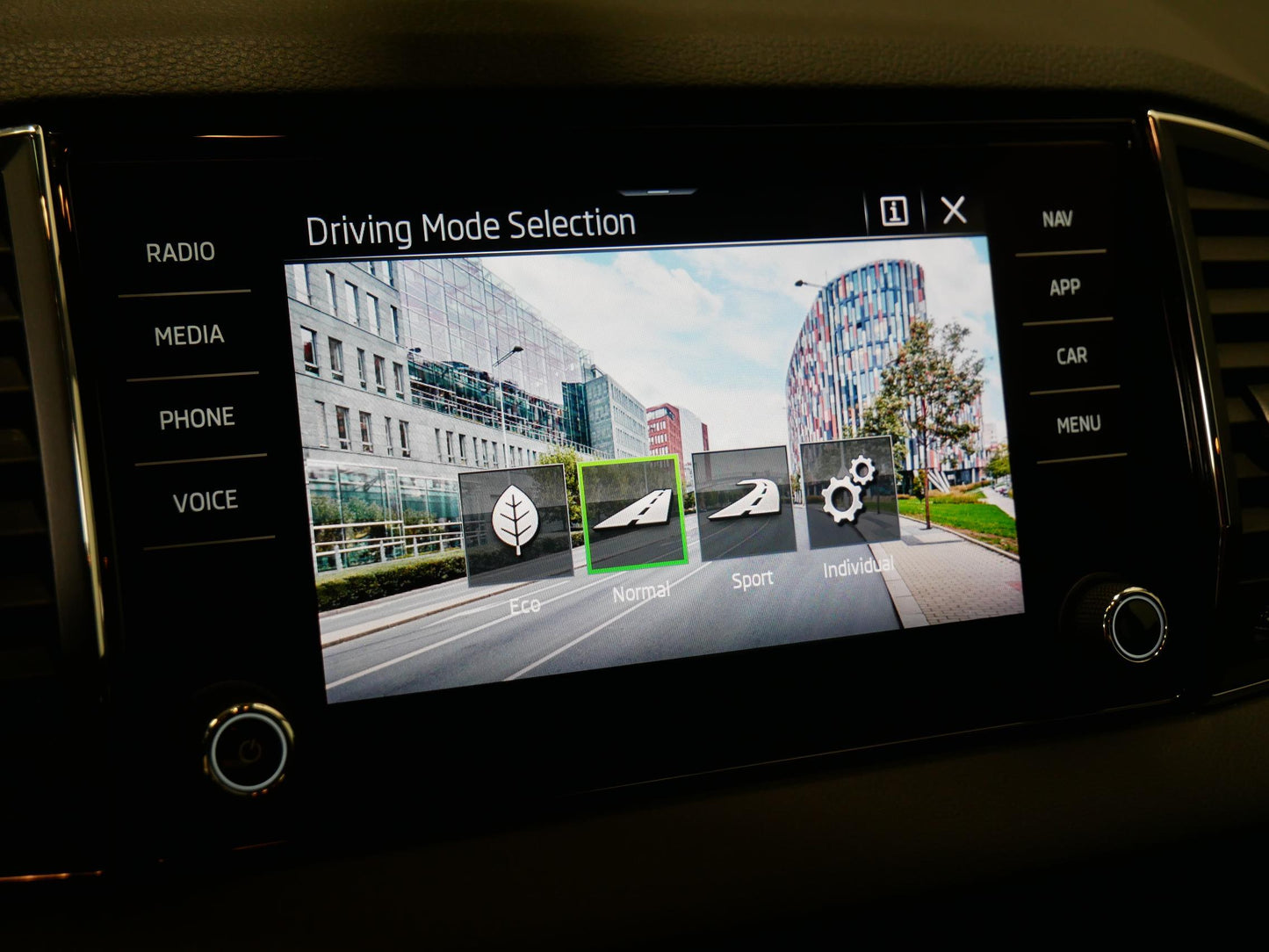 Škoda Karoq 1.5 TSI 110 kW Style