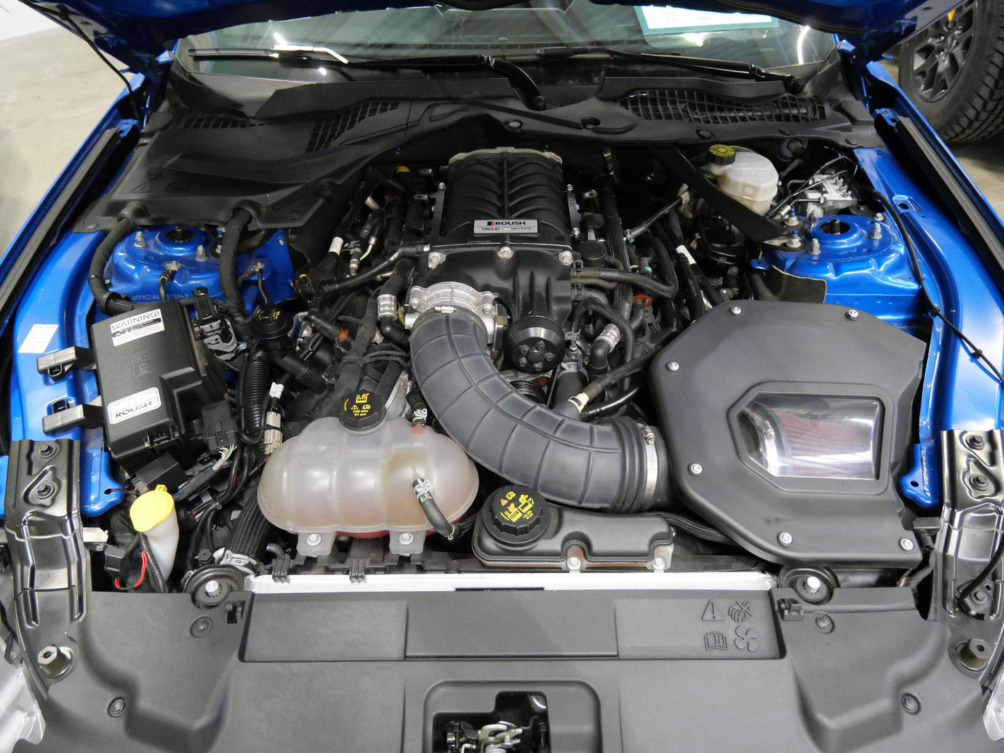 Ford Mustang 5.0 V8 514 kW Roush