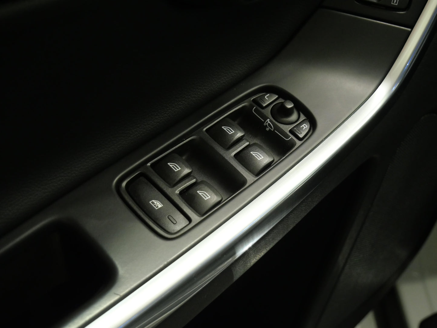 Volvo XC60 D4 140 kW AWD Momentum