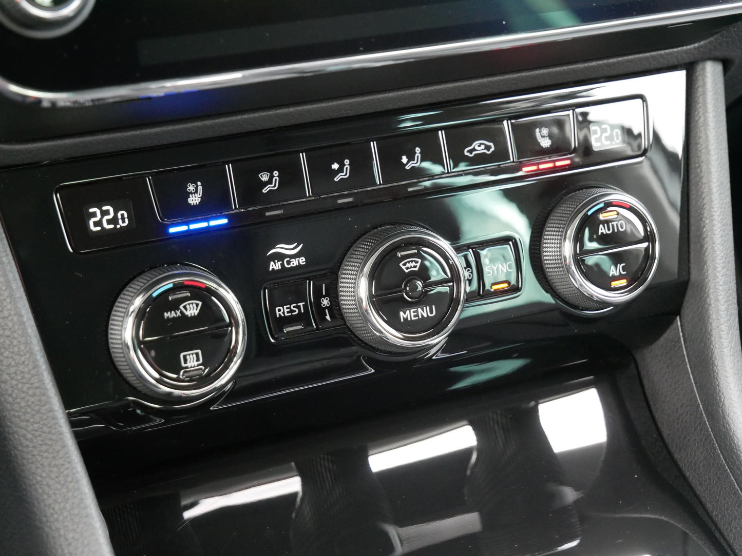 Škoda Superb 2.0 TDI 147 kW L&K