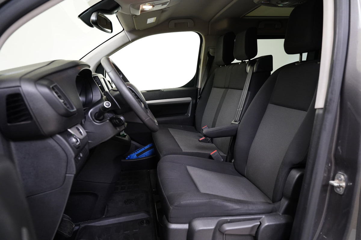 Peugeot Expert Traveller 2.0 HDi 130 kW – foto 11