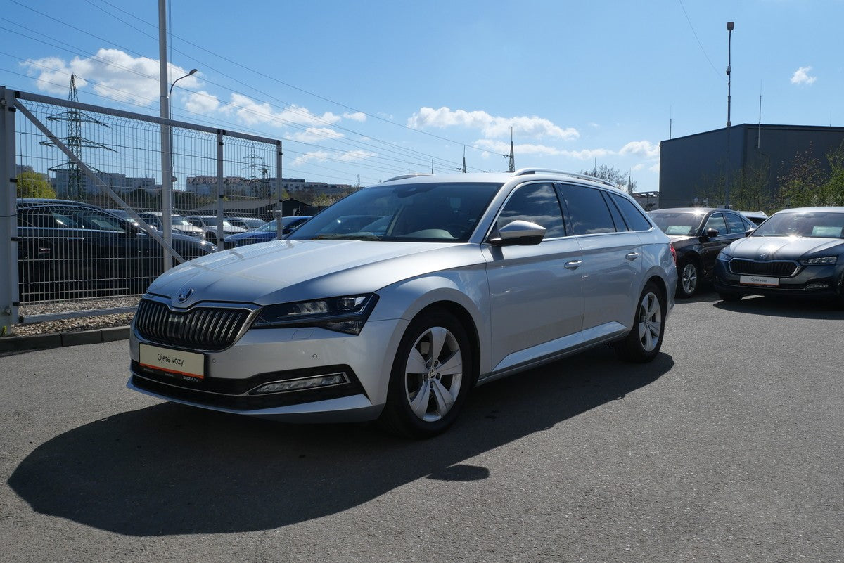 Škoda Superb 2.0 TDI 140 kW Style Combi DSG – foto 1