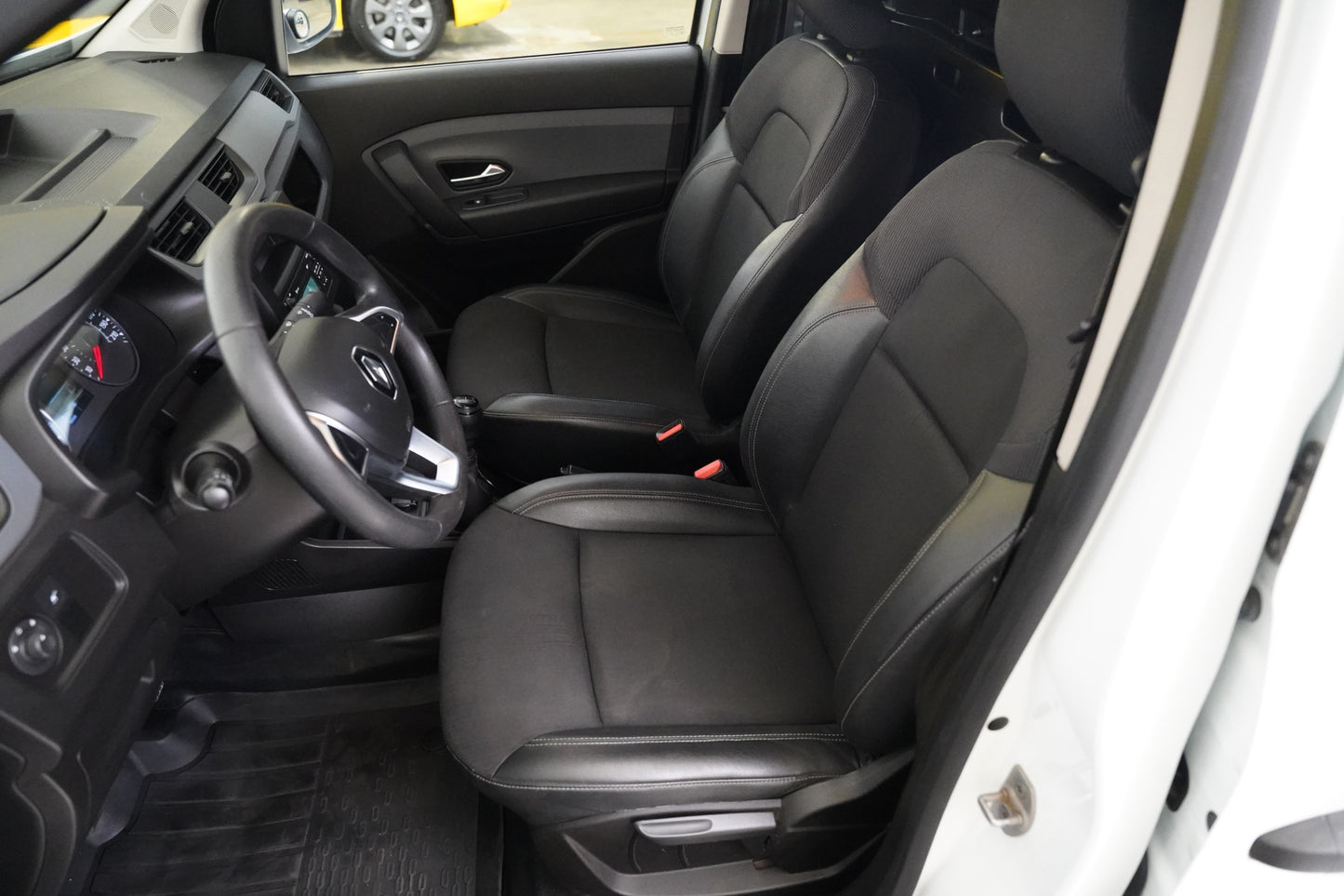 Renault Express 1.3 TCe 75 kW