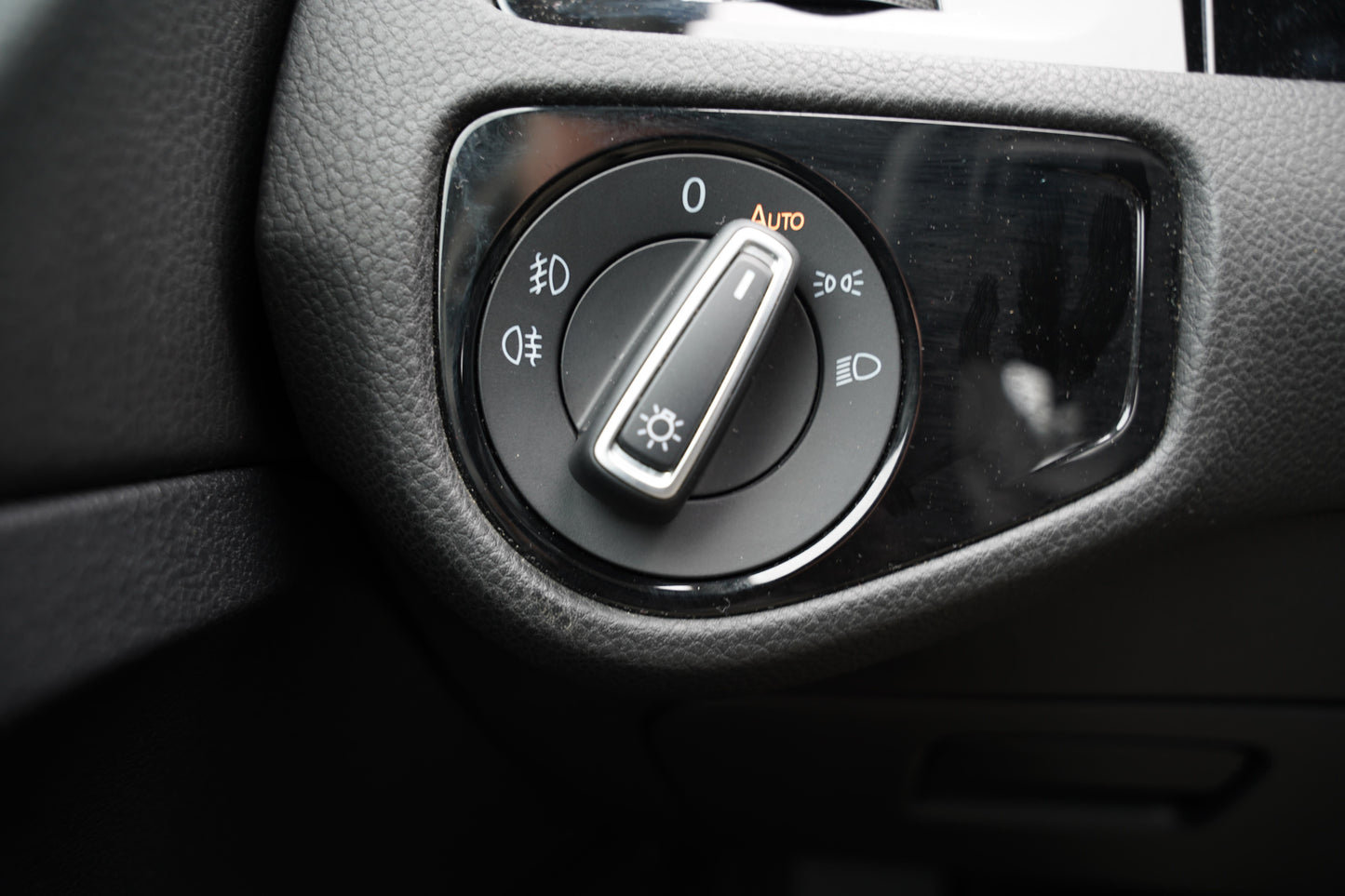 Volkswagen Golf 2.0 TDI 110 kW DSG Highline