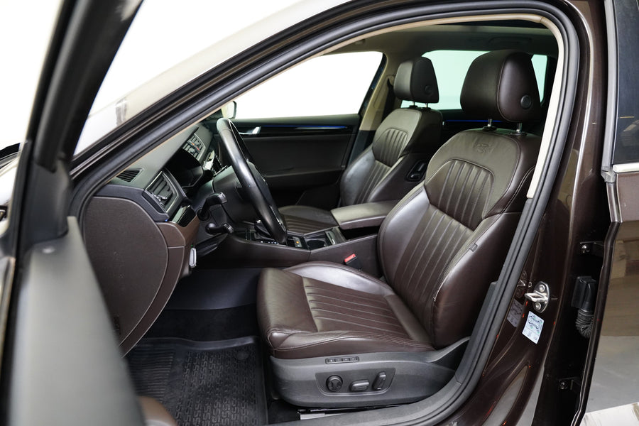 Škoda Superb 2.0 TDI 140 kW 4x4 L&K – foto 11