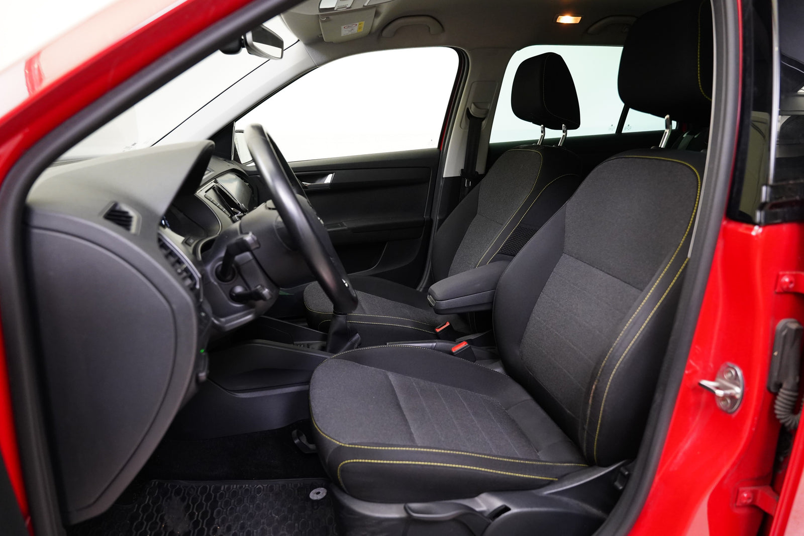 Škoda Fabia 1.0 TSI 70 kW Soleil – foto 11