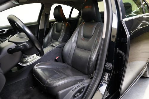 Volvo S60 2.4 D5 151 kW – foto 11