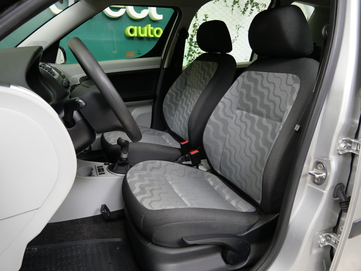 Škoda Roomster 1.6 MPI 77 kW Style