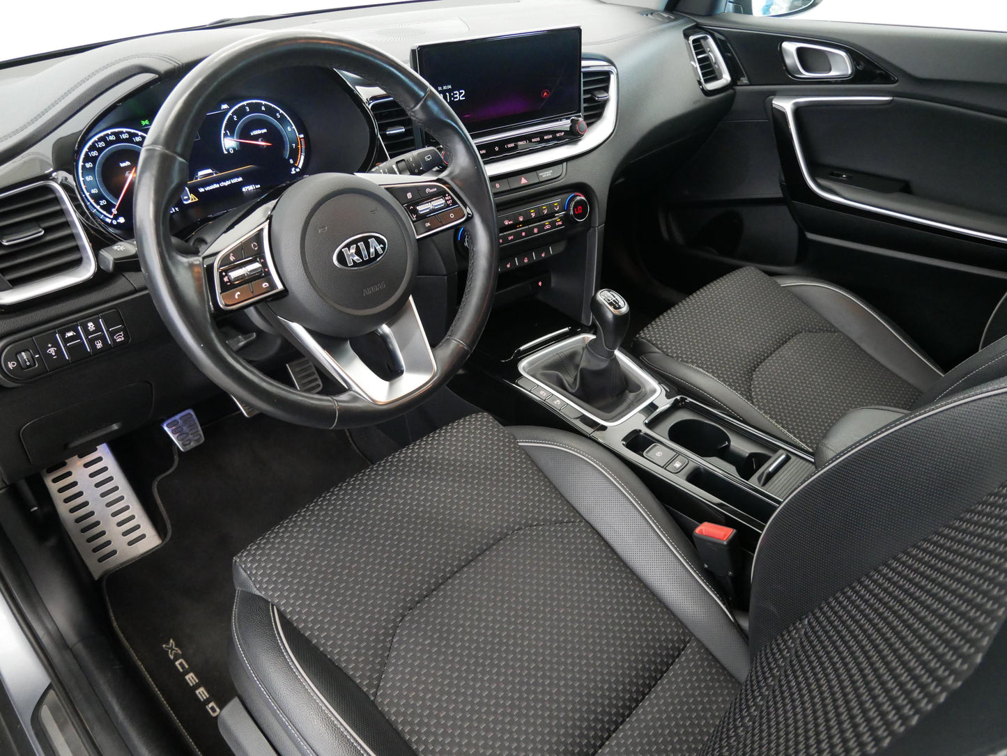 Kia XCeed 1.4T-GDI 103 kW LOUNCH EDITION