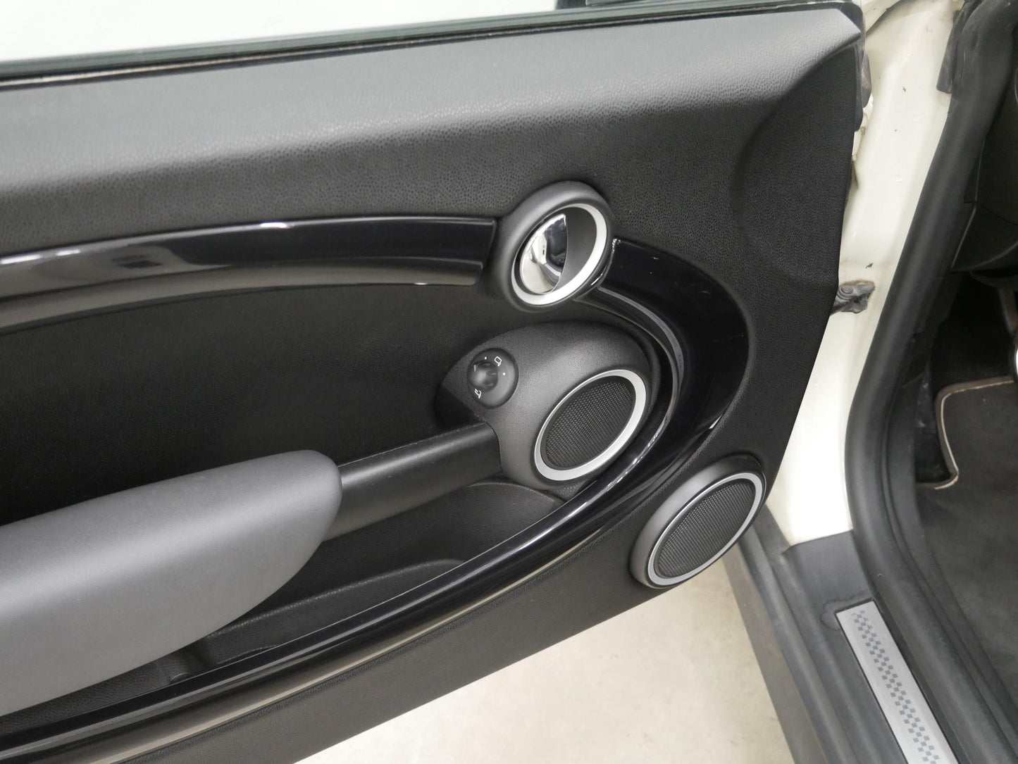 Mini Cooper S 1.6i 128 kW