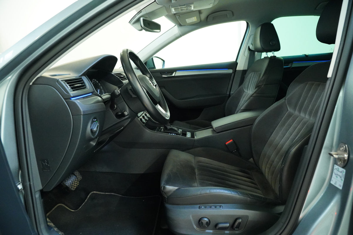 Škoda Superb 2.0 TDI 4x4 Style – foto 11