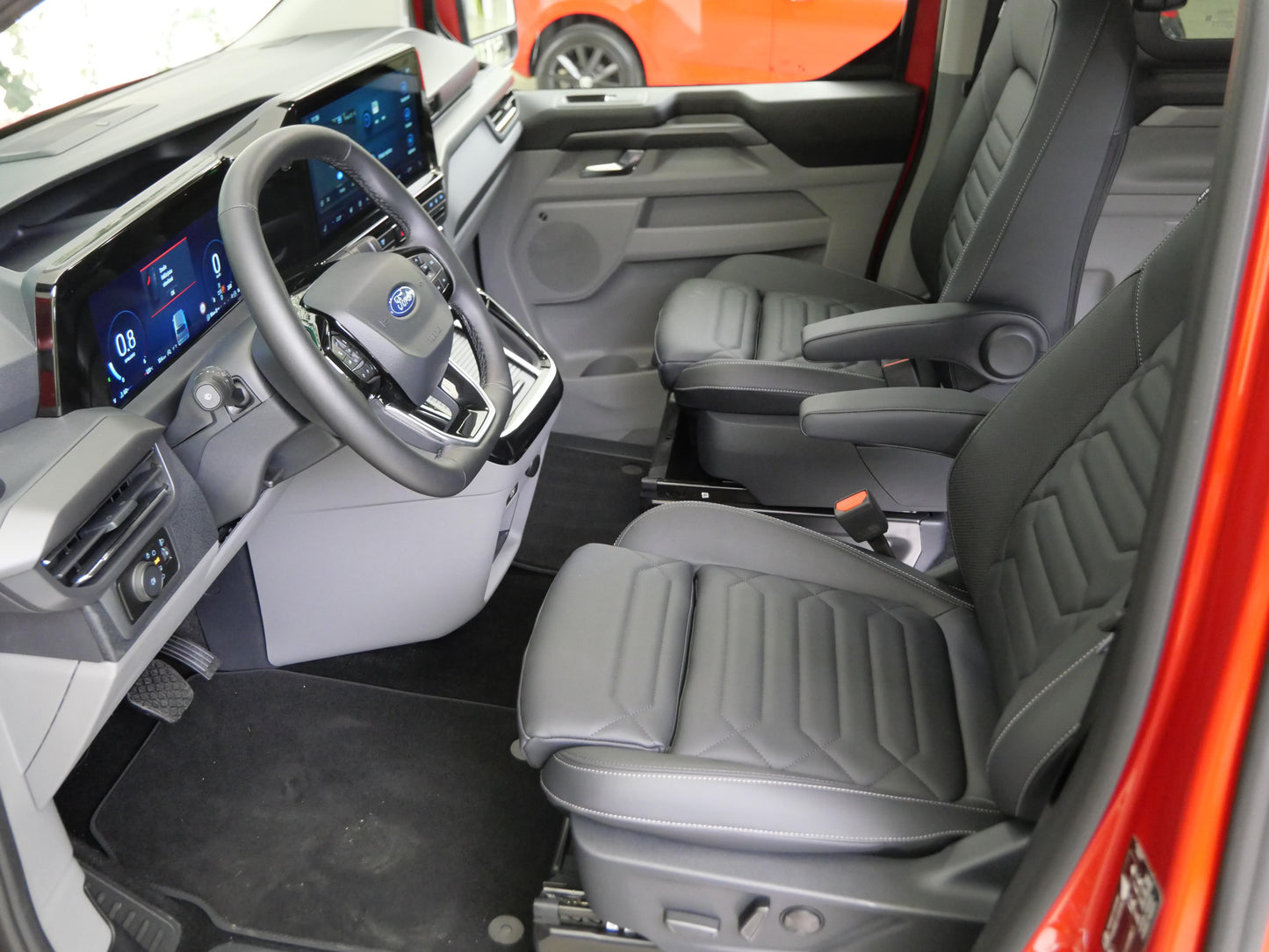 Ford Tourneo Custom 2.0 EcoBlue 125 kW Titanium X