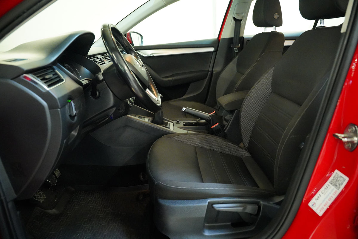Škoda Octavia 1.6TDI 85kW AMBITION – foto 11