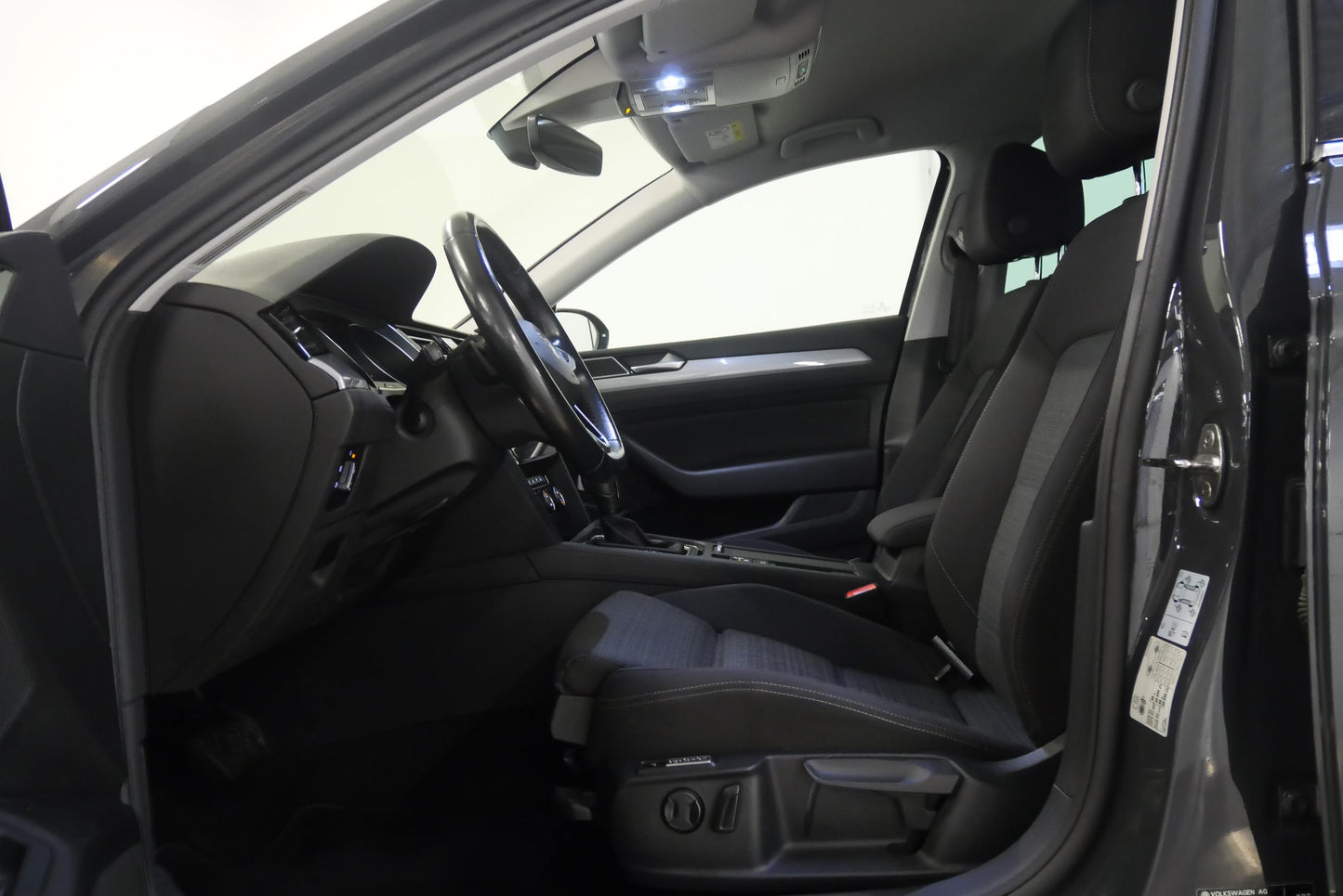 Volkswagen Passat 2.0 TDI 110 kW DSG Business