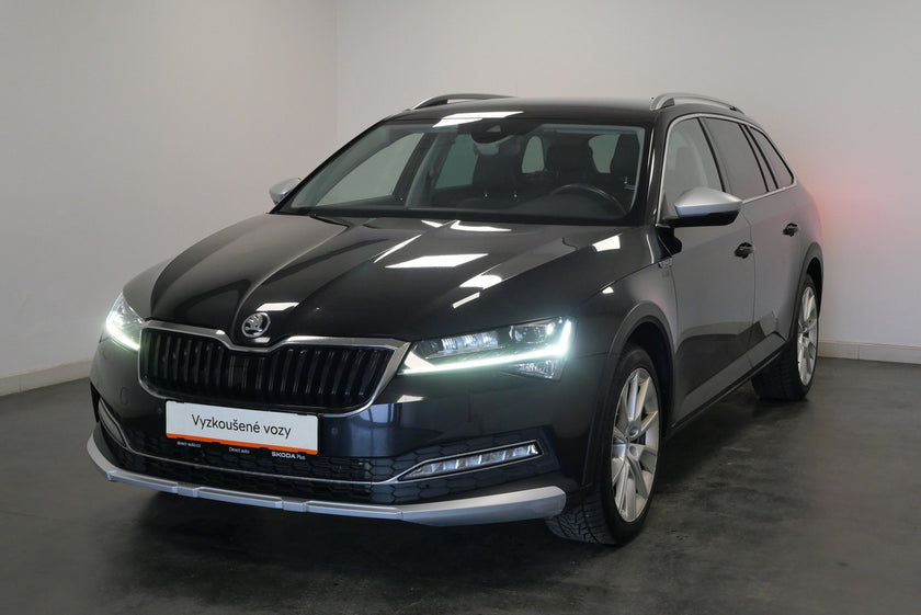 Škoda Superb 2.0 TDI 140 kW DSG 4x4 Scout