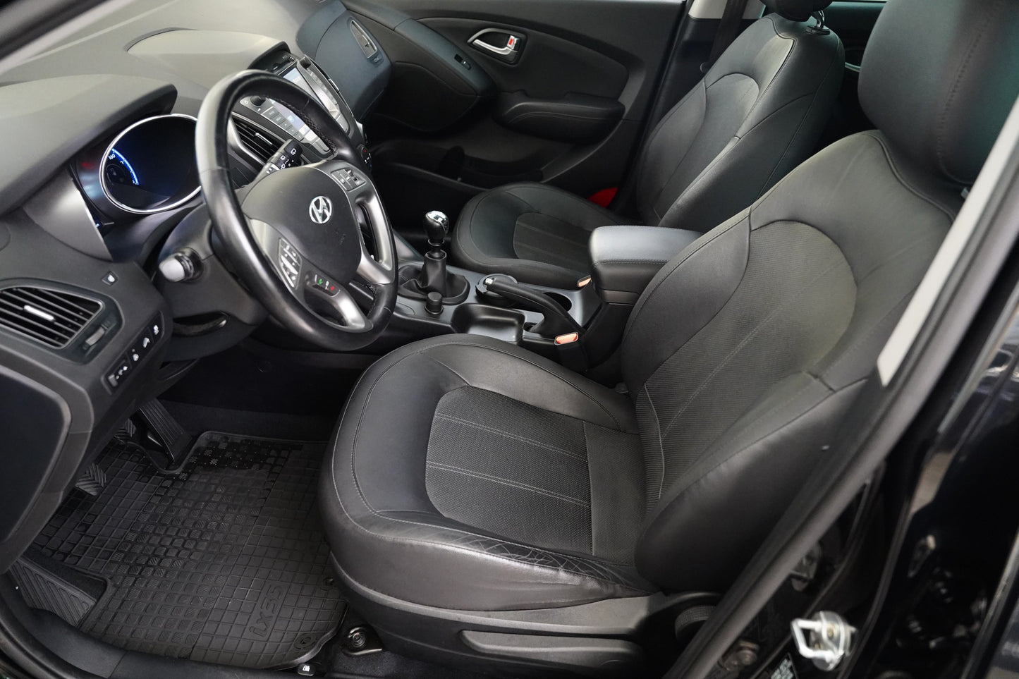 Hyundai ix35 2.0 GDI 122kW Trikolor