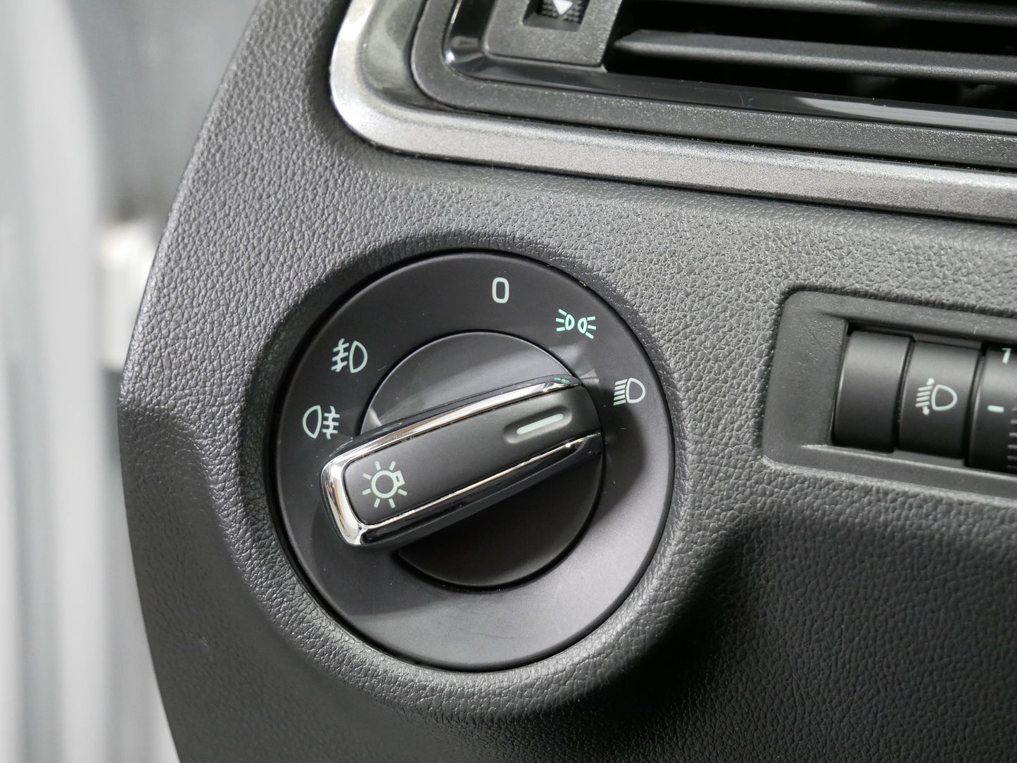 Škoda Rapid 1.2 TSI 77 kW Ambition Plus