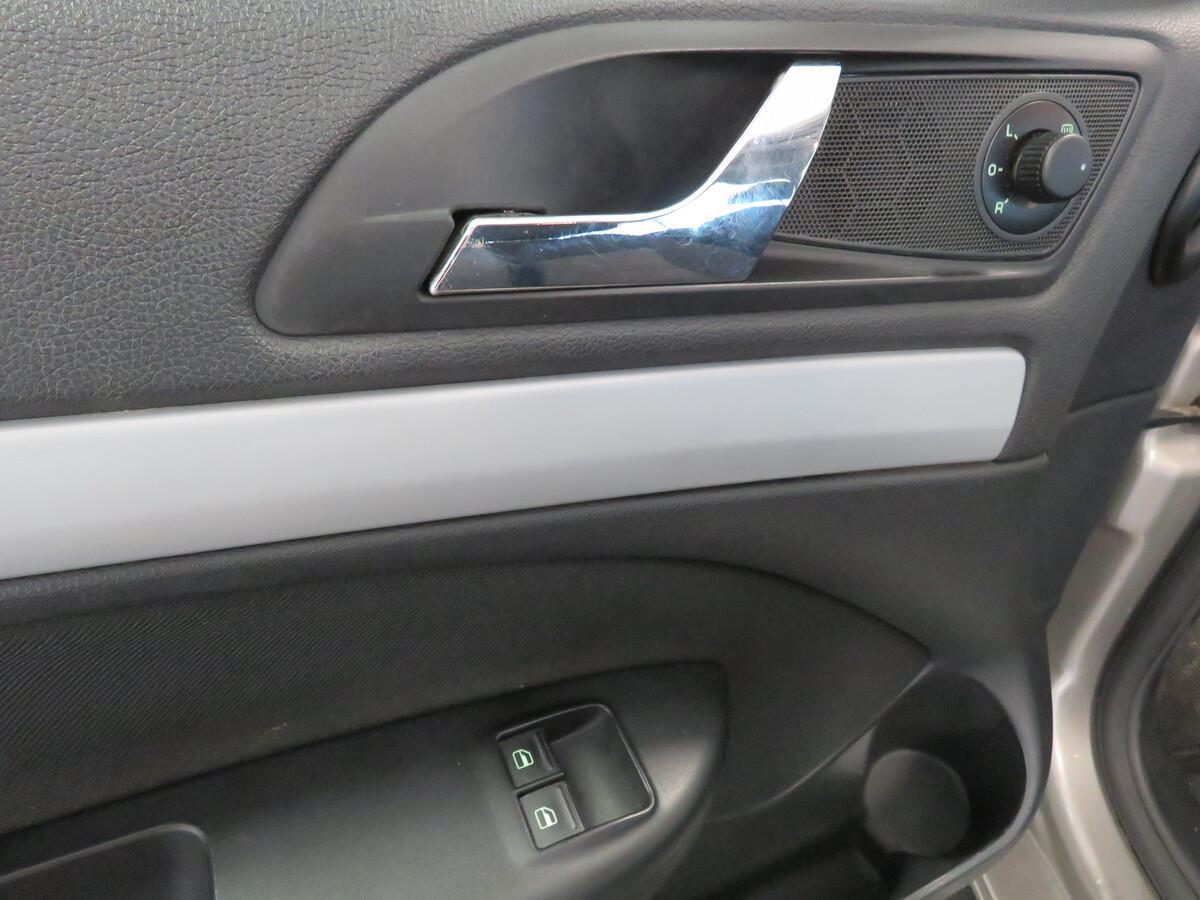 Škoda Octavia 1.6 MPI 75 kW Ambiente Plus