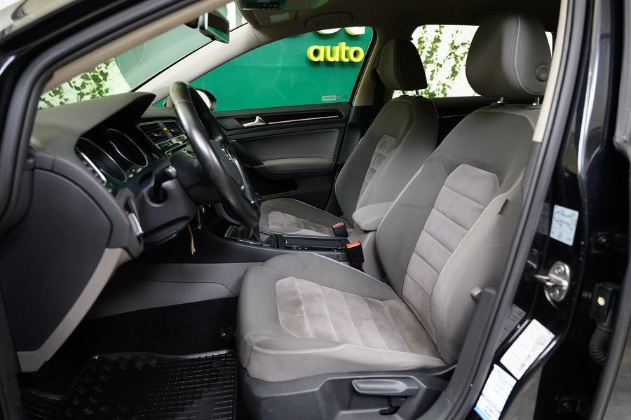 Volkswagen Golf 1.6 TDI 77 kW Highline – foto 11