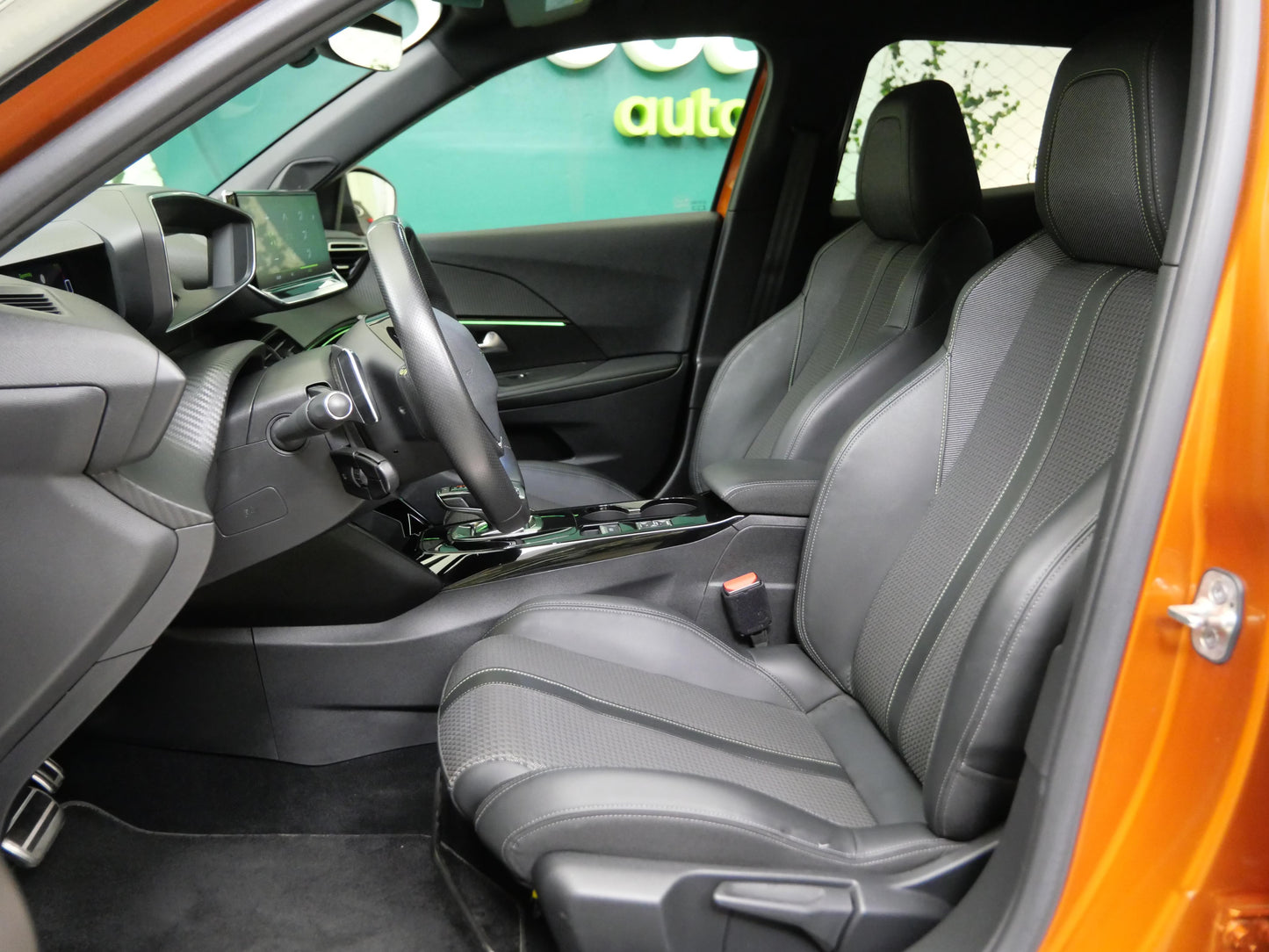 Peugeot 2008 1.2 PureTech 96 kW GT Line