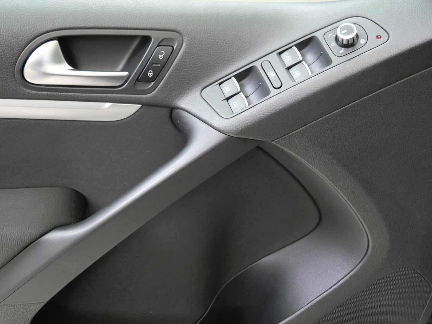 Volkswagen Tiguan 1.4 TSI 90 kW Sport & Style