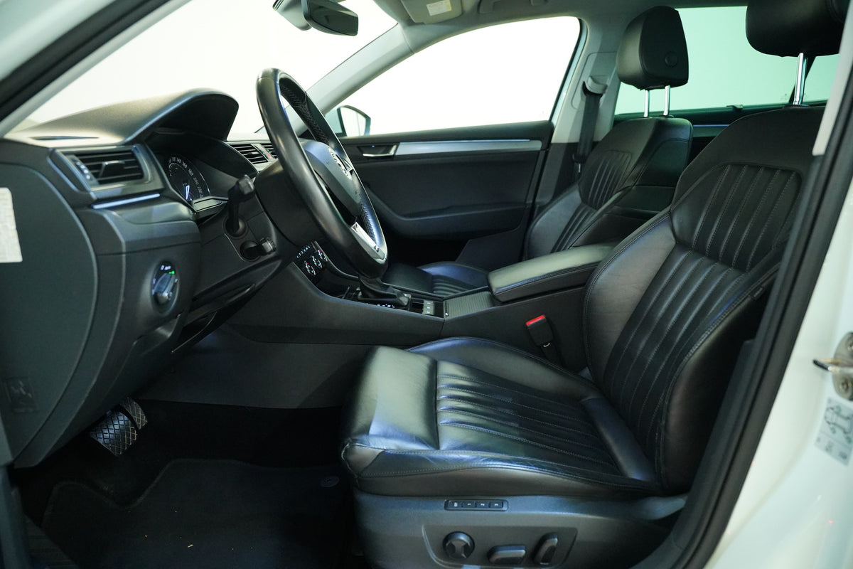 Škoda Superb 2.0TDI 140kW – foto 11