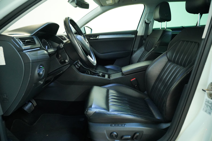 Škoda Superb 2.0TDI 140kW – foto 11