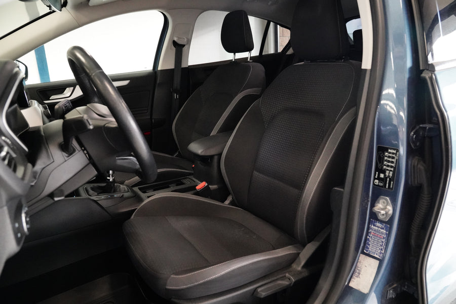 Ford Focus 1.0 Ecoboost 92kW – foto 11