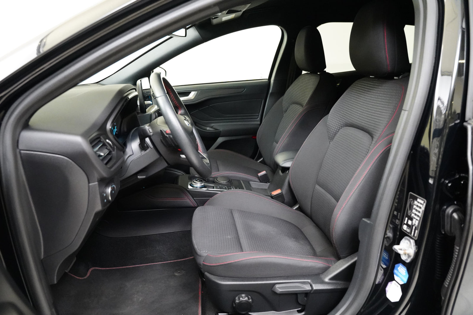 Ford Focus 2.0 TDCi 110 kW ST-Line – foto 11