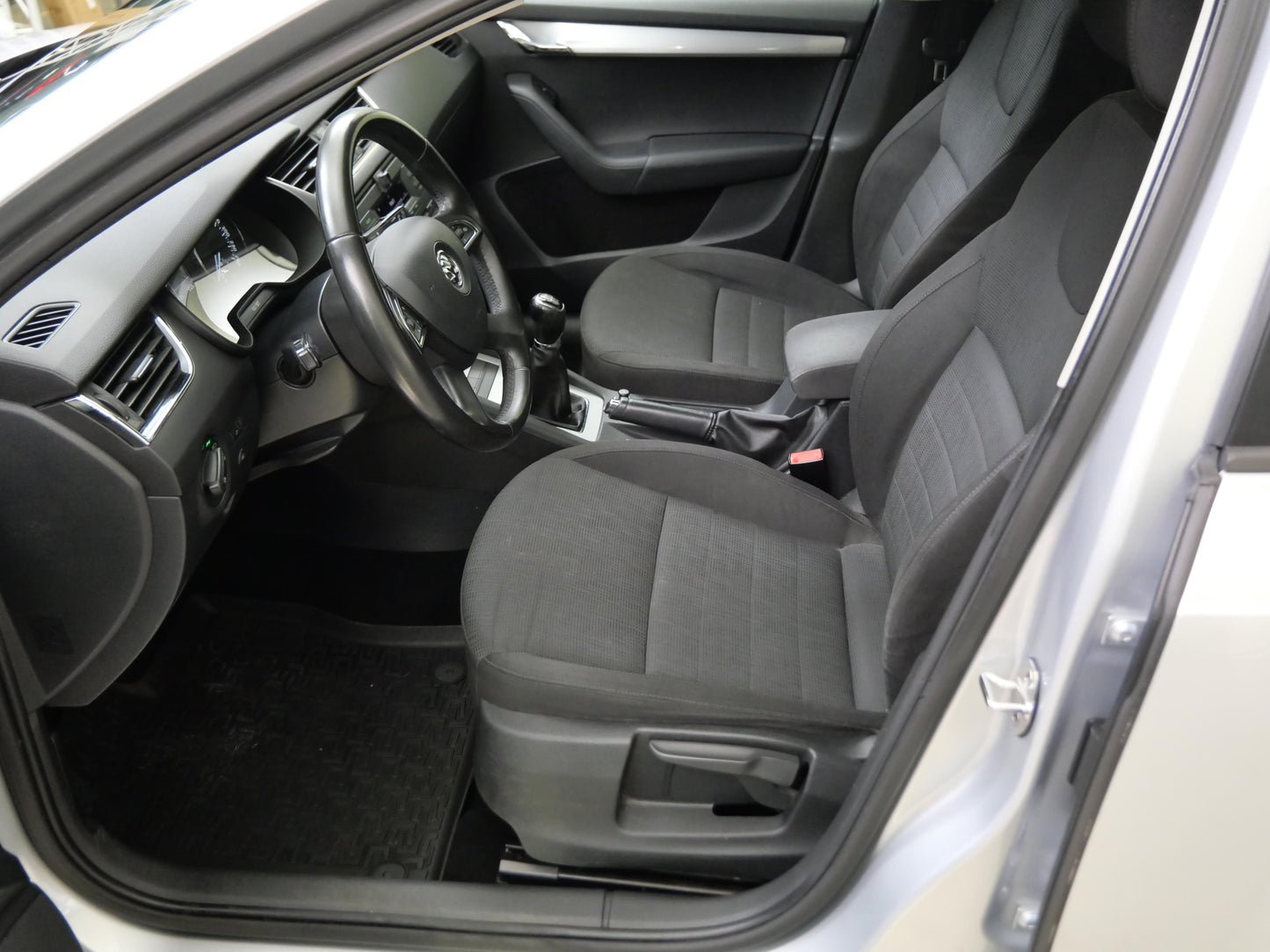 Škoda Octavia 1.6 TDI 77 kW Elegance