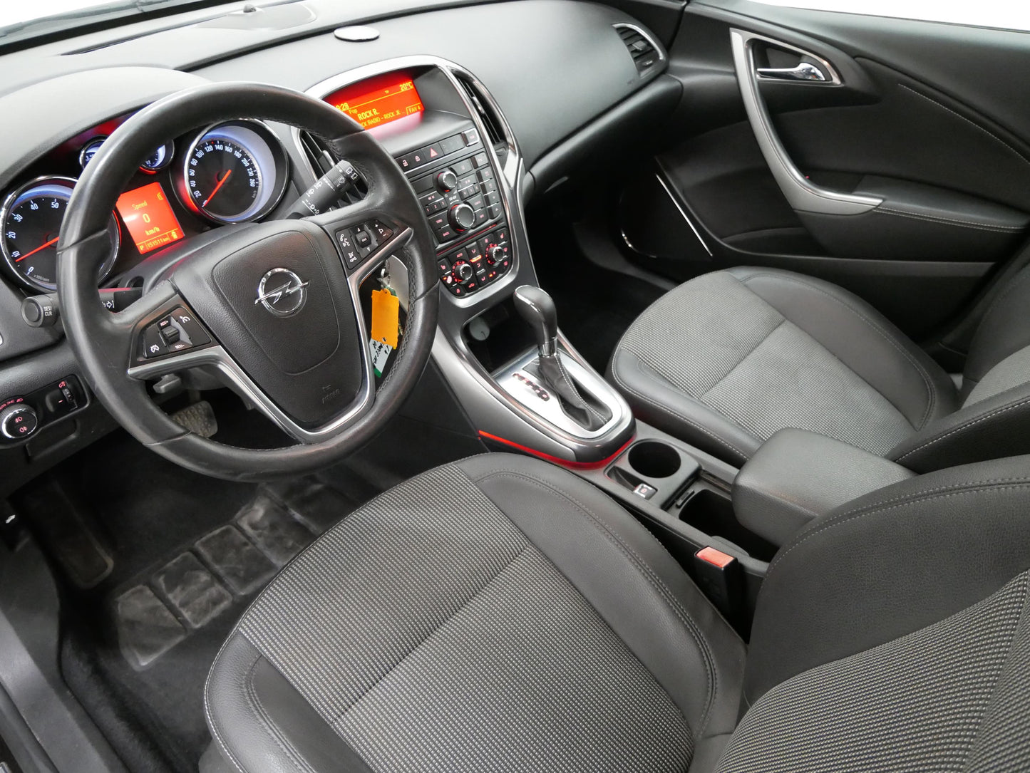 Opel Astra 1.4 T 103 kW ST Innovation