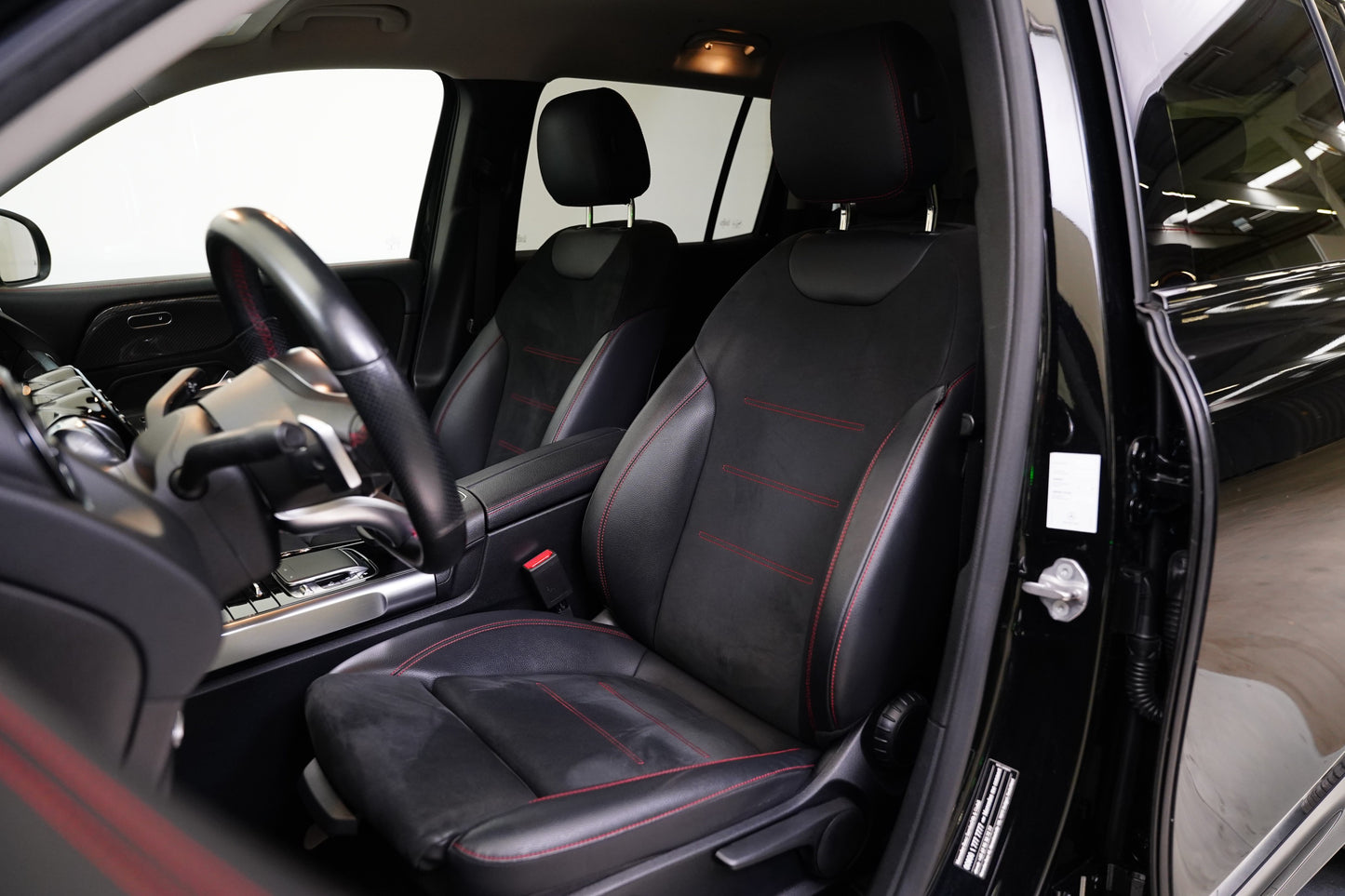 Mercedes-Benz GLB 250 165 kW 4MATIC AMG Line