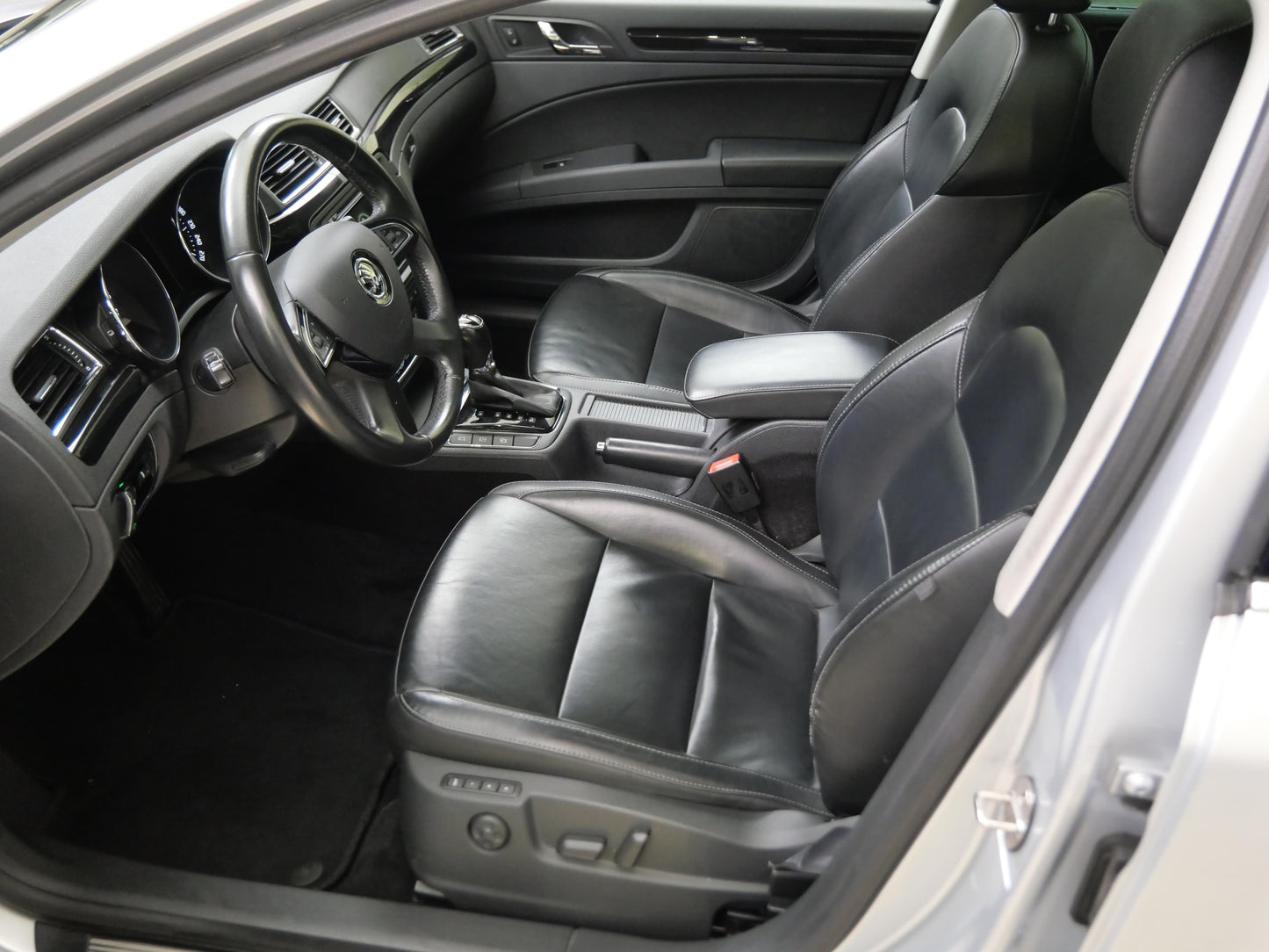 Škoda Superb 2.0 TDI 125 kW Elegance