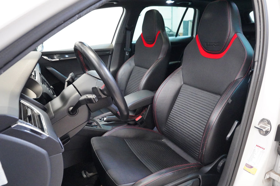 Škoda Octavia 2.0 TDI 135 kW RS Challenge – foto 11