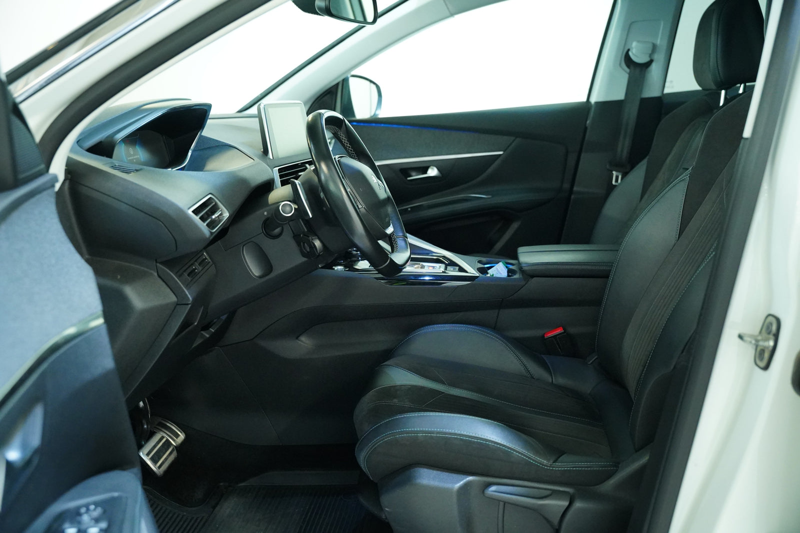 Peugeot 3008 1.2 PureTech 96 kW Crossway – foto 11