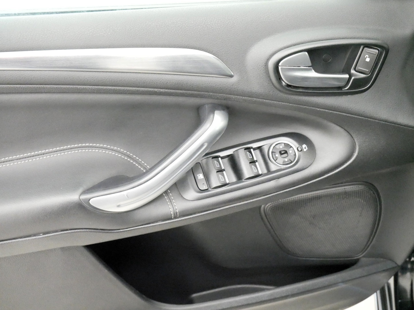 Ford S-MAX 2.0 TDCi Titanium